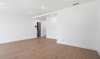 9841 Stanwin Ave, Arleta, CA 91331