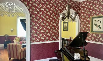 303 S Hickory St, Aberdeen, MS 39730