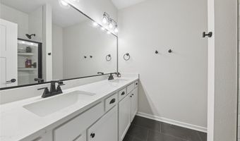 2813 NW Boulder Point Pl, Ankeny, IA 50023