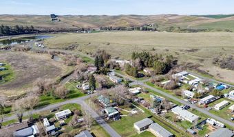 402 W Front St, Albion, WA 99102