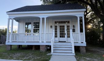 247 Forrest Ave, Biloxi, MS 39530