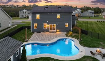 6 LOBELL Rd, Abbottstown, PA 17301