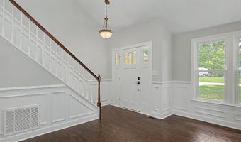1001 Lantern Light Ct, Apex, NC 27502