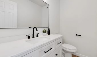 9830 Lyncarol Dr, La Mesa, CA 91941