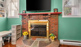 111 Shepard Home Rd, Chester, NH 03036