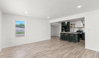 810 NE 6th St, Andrews, TX 79714