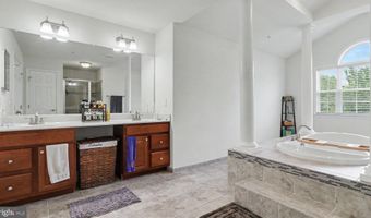 2700 WEARY CREEK Ct, Bowie, MD 20716