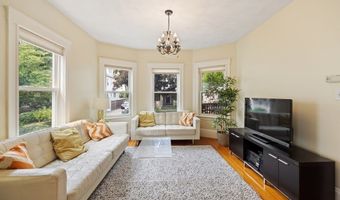 29 Worcester St 1, Belmont, MA 02478