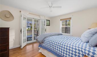 153 Hamilton Ave, Jamestown, RI 02835