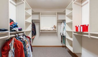 N9432 LOGAN Lane, Appleton, WI 54915