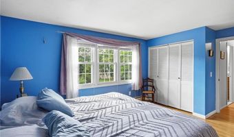 117 Austin Rd, North Kingstown, RI 02852