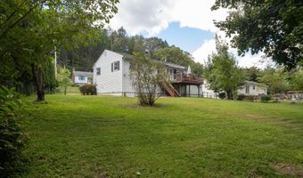 24 Hillside Cir, Brookfield, CT 06804
