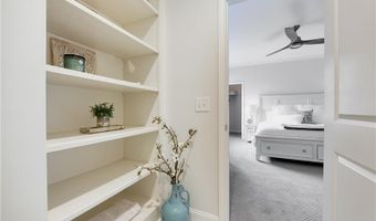 5206 Creek Walk Cir, Peachtree Corners, GA 30092