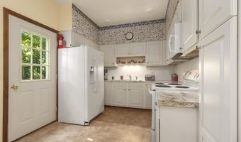 1532 34th St, Allegan, MI 49010