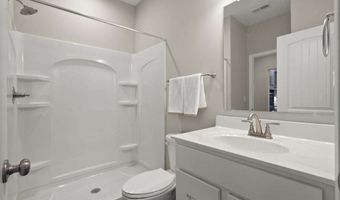8015 Scenic Rdg, Ball Ground, GA 30107