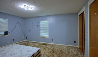 914 Thelma St, Benton, AR 72015