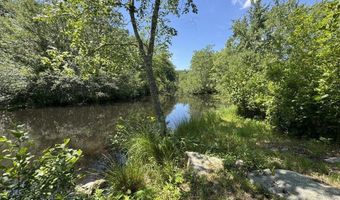 89 Elm St, Blackstone, MA 01504
