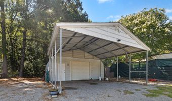 513 Pauline Dr, Bonneau, SC 29431