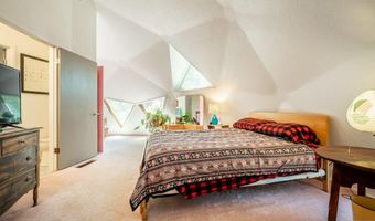 4962 N Creek Rd, Beulah, CO 81023