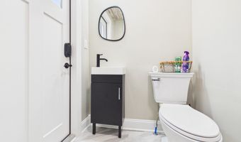 1104 S Harrison St, Alexandria, IN 46001