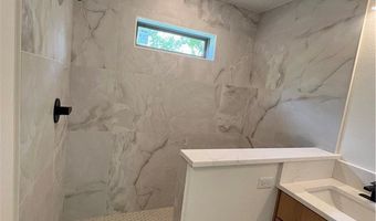 2 Birsay Dr, Bella Vista, AR 72715