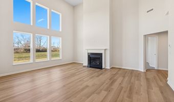 3726 Hayden Valley Dr, Bargersville, IN 46106