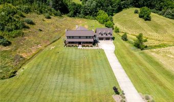 8 Abby Ln, Barboursville, WV 25504