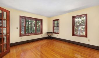 604 W Reach Dr, Jamestown, RI 02835