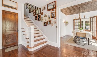 18 Robinwood Ave, Asheville, NC 28806