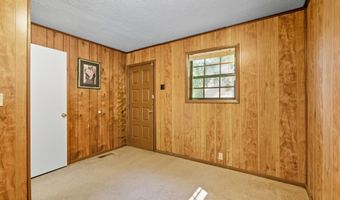 337 White Ln, Bean Station, TN 37708