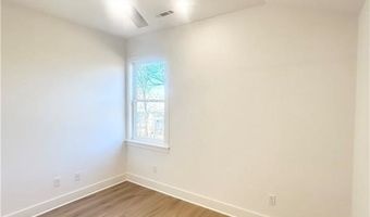 32 Coalburn Dr, Bella Vista, AR 72715