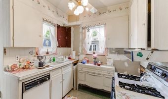 200 READING Ave, Barrington, NJ 08007