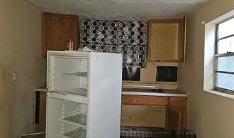 2118 Harden St, Savannah, GA 31415