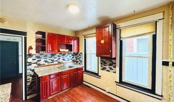 637 N Penn St, Allentown, PA 18102