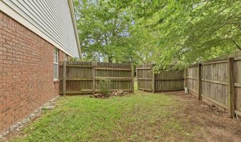 6608 SUNGATE Dr S, Bartlett, TN 38135