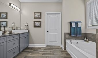 108 Carnoustie Cir, Anderson, SC 29621