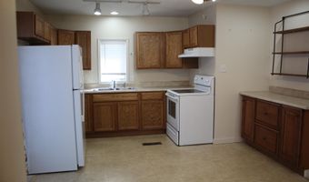510 E Lehr Ave, Ada, OH 45810