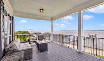 1490 N Beach Blvd, Bay St. Louis, MS 39520