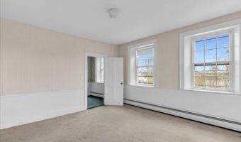 152 Church St, Belfast, ME 04915