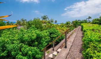 75-676 HUAAI St, Kailua Kona, HI 96740