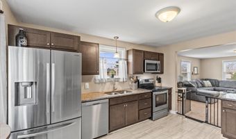 7452 LINCOLN Hwy, Abbottstown, PA 17301