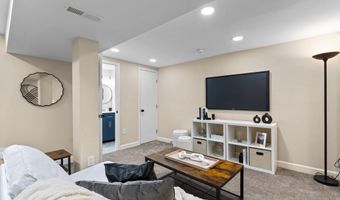 4033 WOODHAVEN Ave, Baltimore, MD 21216