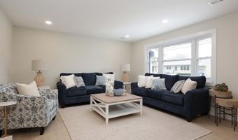539 Mizzen Ave, Beachwood, NJ 08722