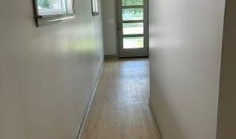 212 S 3rd St, Amory, MS 38821