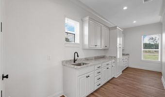 5115 Oaklawn Park Dr, Blanchard, LA 71107