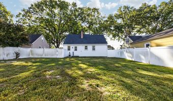305 W 4TH Ave, Barrington, NJ 08007