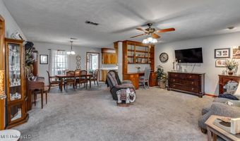 180 Alton Cir, Benton, MS 39039