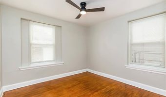 8910 Gravois Rd, Affton, MO 63123