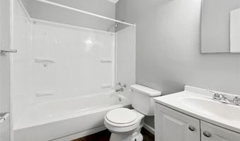 1330 W Waterloo Rd, Akron, OH 44314