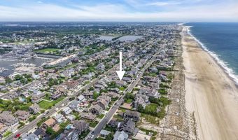 634-640 East Ave, Bay Head, NJ 08742